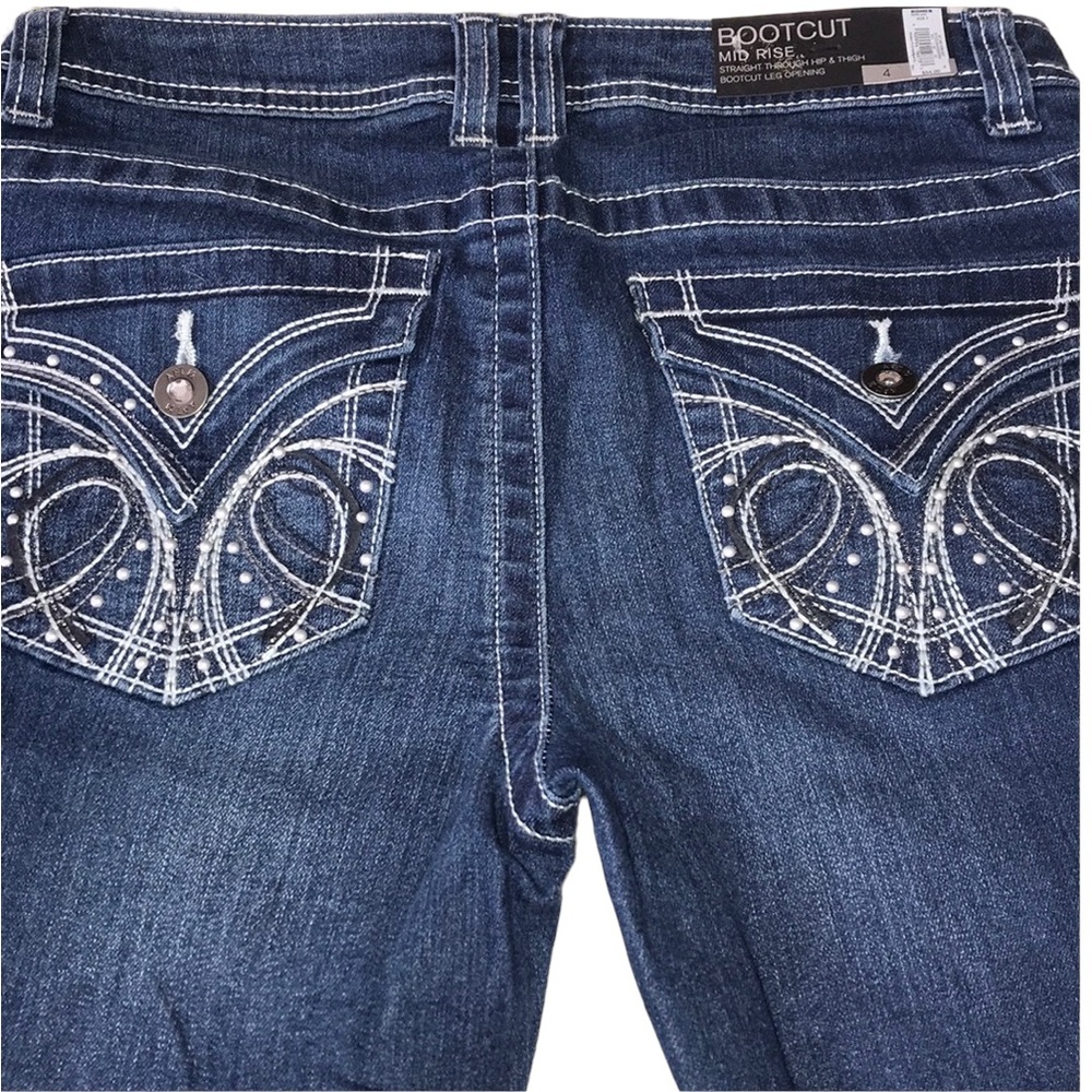 Apt Mid Rise Bootcut Jeans 1099 - Picture 2 of 6
